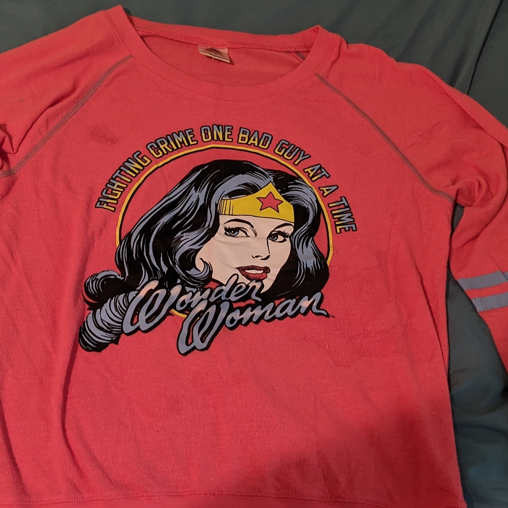 Wonder woman long sleeve shirt